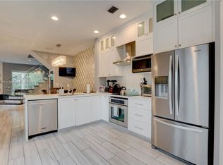 1364 Harbor Vw W #0, Hollywood, FL 33019