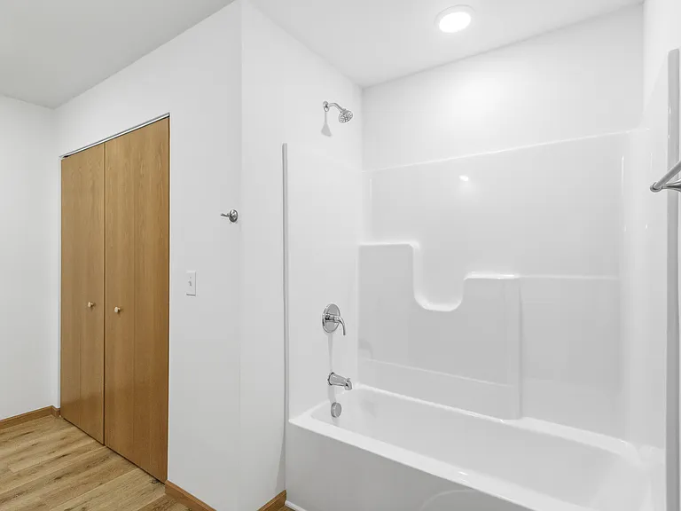 1360 Bayberry Ln #309 — Photo 5