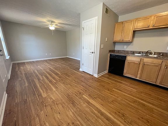 3rd image of 6701 Crawford Crossing Pl #204