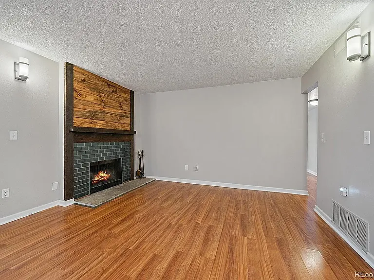 14120 E Temple Dr #Y04 — Photo 13
