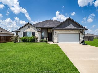 3064 Archer Cir, Bryan, TX 77808