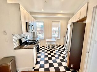 52 Hull St APT 4, Boston, MA 02113