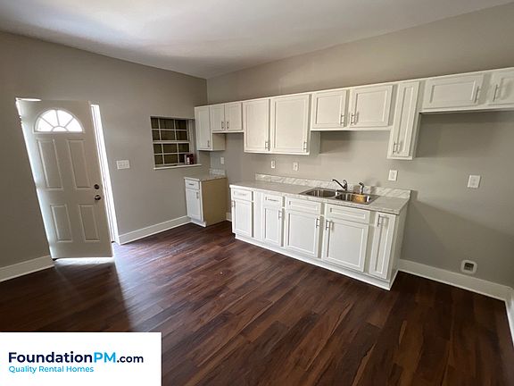 4th image of 1562 Vollintine Ave #1