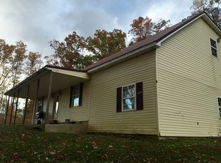 1962 Vanover Ridge Rd, Parkers Lake, KY 42634