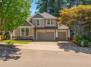 10978 SW Oneida St, Tualatin, OR 97062