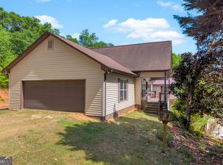 1894 Athens Rd, Royston, GA 30662