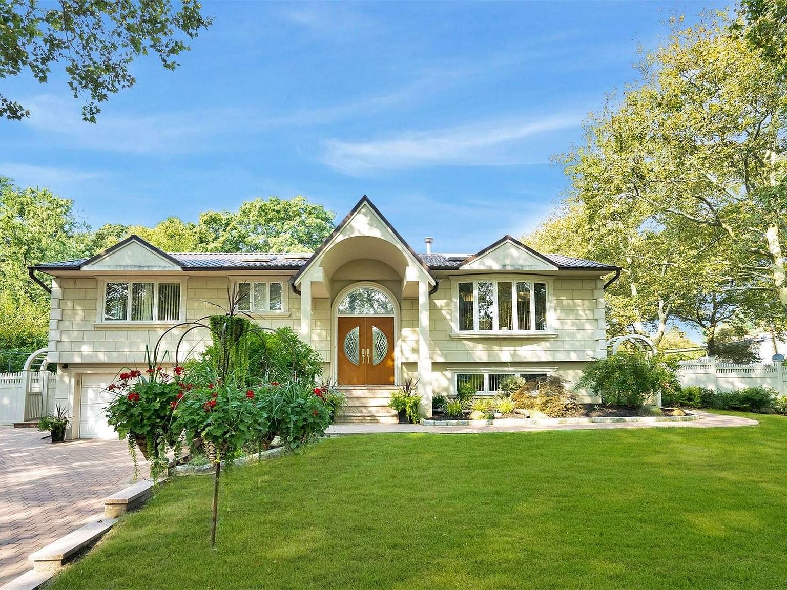 2 Kinsella Street, Dix Hills, NY 11746 Zillow