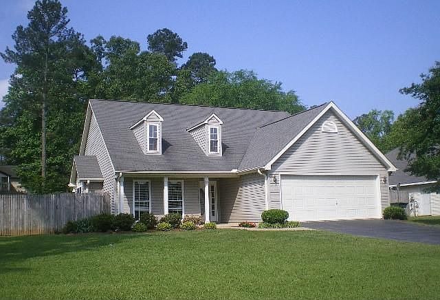 1st image of 1121 N Lake Dr