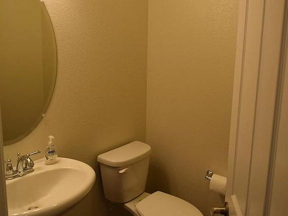 5th image of 1434 Bailey Park St