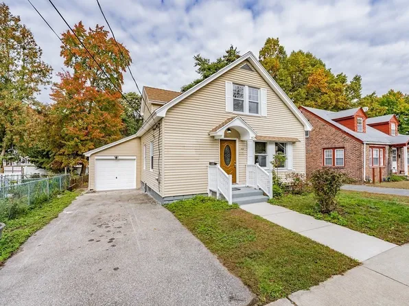 14 N Chatham St, Springfield, MA 01109
