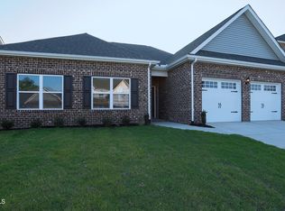 1106 Beech Tree Cv, Maryville, TN 37801