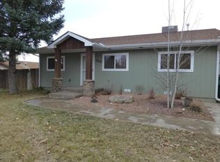 5209 Hubbard Rd, Farmington, NM 87402