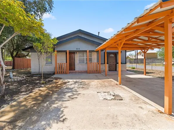 202 Ester St, Edcouch, TX 78538