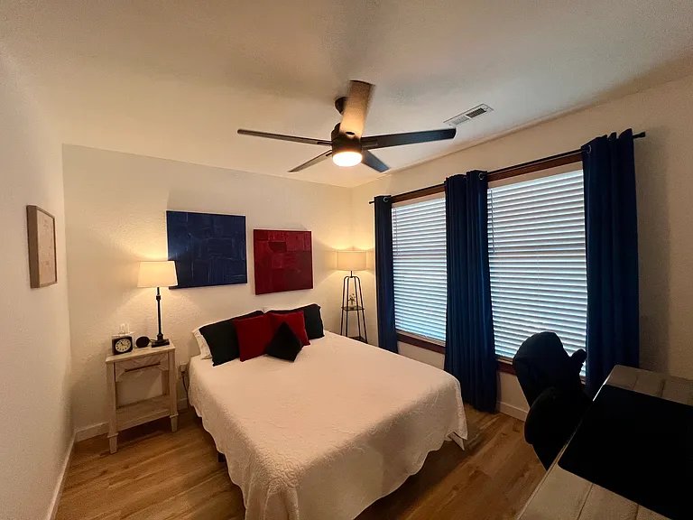 30 Shakespeare Dr — Photo 4