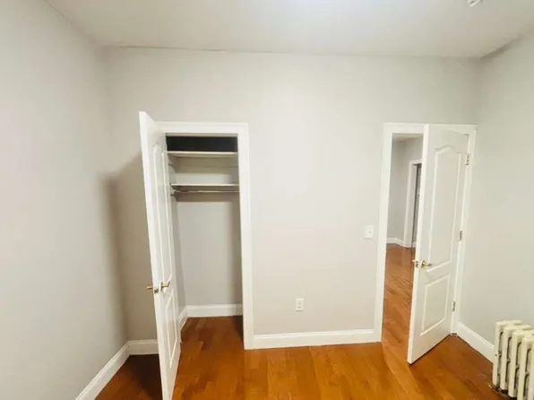 381 Baldwin Avenue image 12 of 13