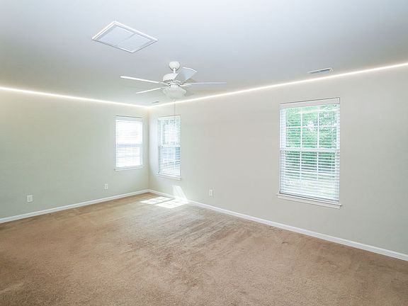 4th image of 4130 Oconnell St