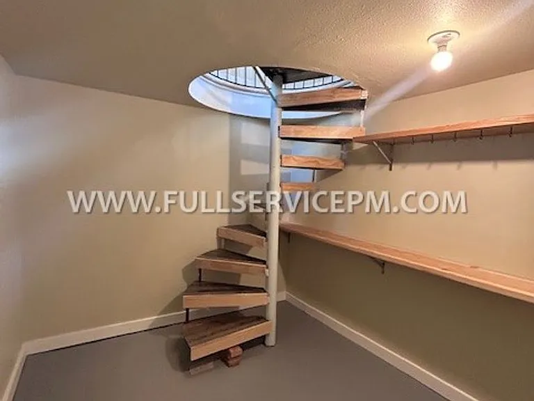 7412 Military Rd S — Photo 27