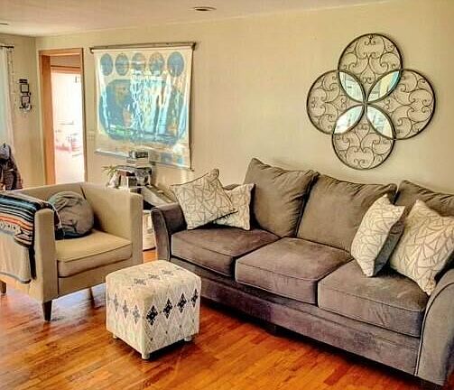 3rd image of 419 Davis Drive