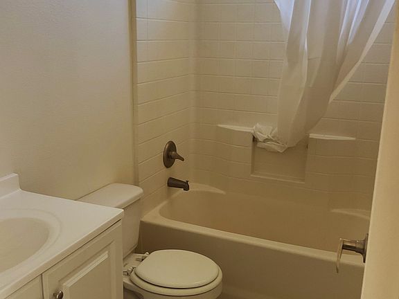 5th image of 835 W Main St Lot 25