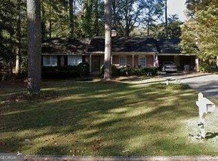 225 Westwood Dr, Lagrange, GA 30240