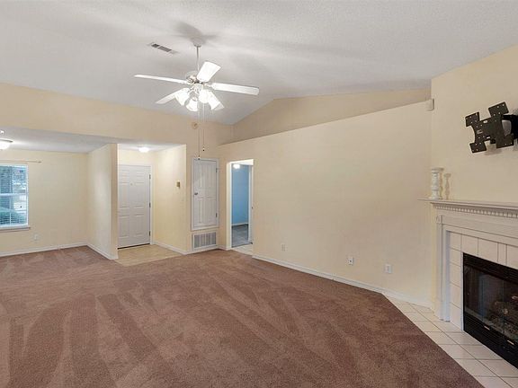 5th image of 3001 Godwin Ln
