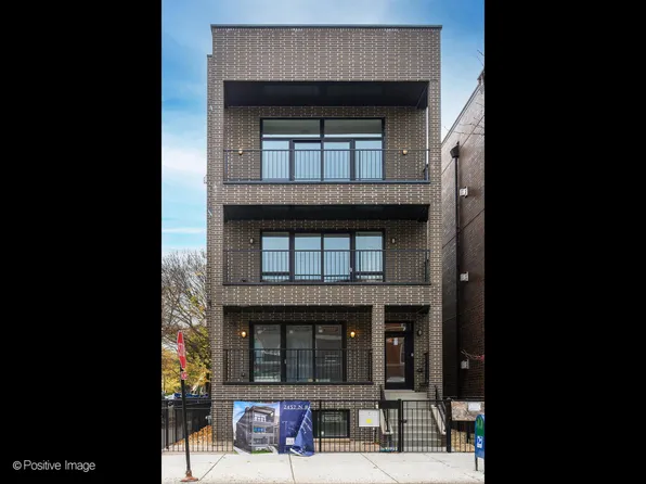 1545 W Thomas St #3, Chicago, IL 60642