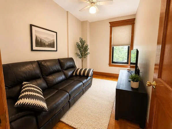 91 72nd St, Brooklyn, NY 11209