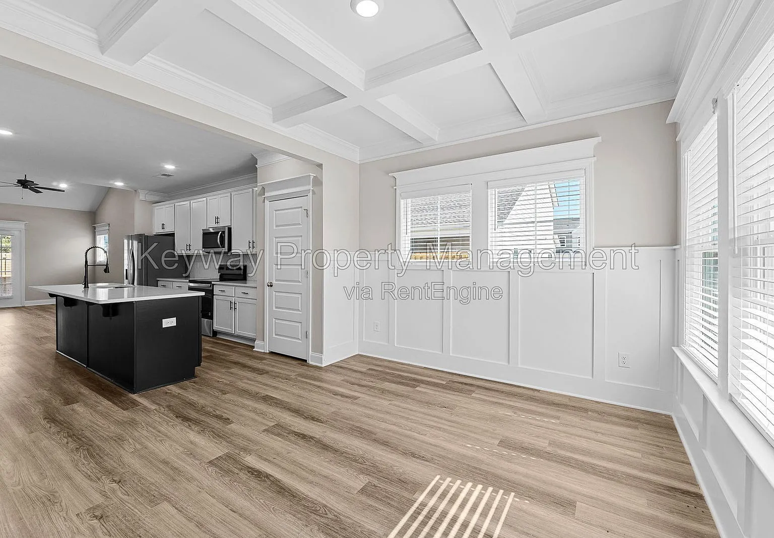 3 bed, 2.5 bath, 1708 sqft, $1,755 — Photo 4