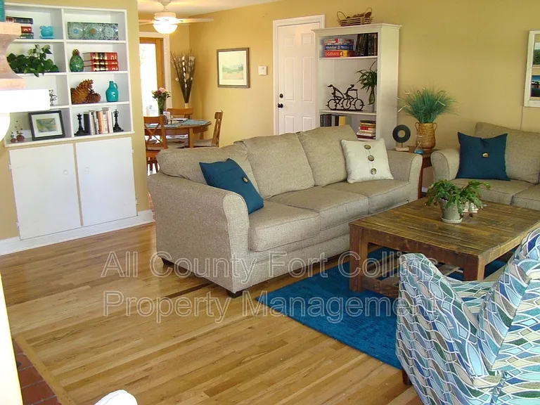 1312 Lakewood Dr — Photo 7