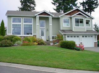 1553 NW Vermont Ct, Bremerton, WA 98311