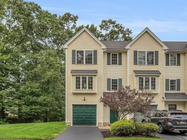 3 Sandpiper Way #3A, Salisbury, MA 01952