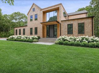 6 Trails End Rd, East Hampton, NY 11937