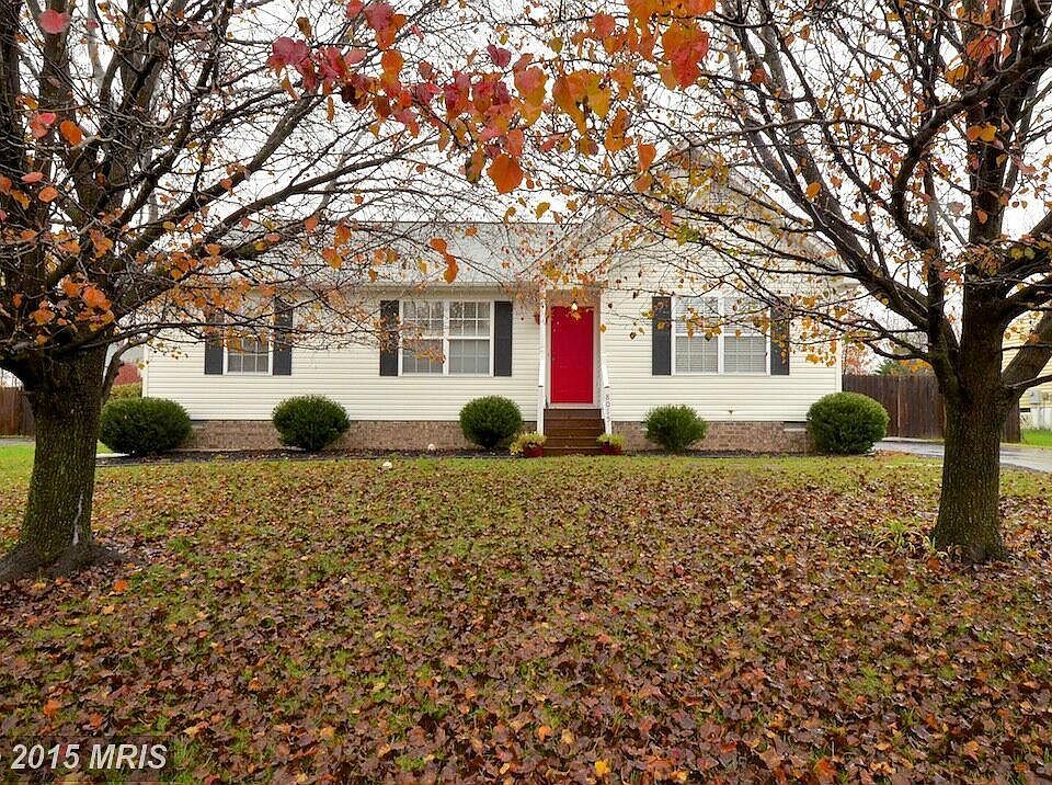 1st image of 8015 Bridgewood Ct