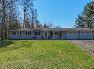 11609 Grove St, Delevan, NY