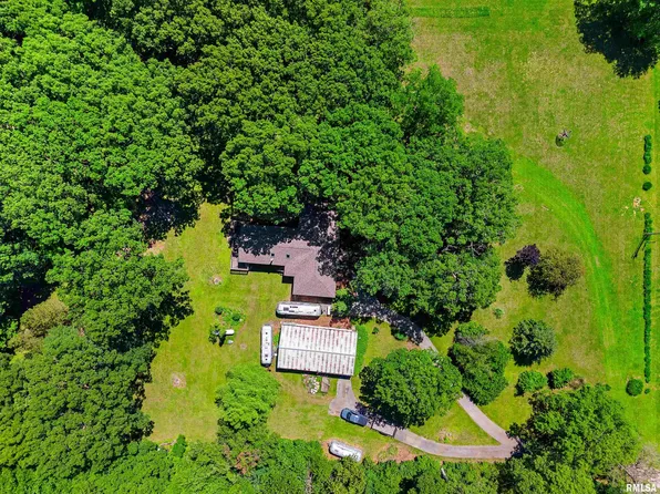 283 Fairview, Washington, IL 61571