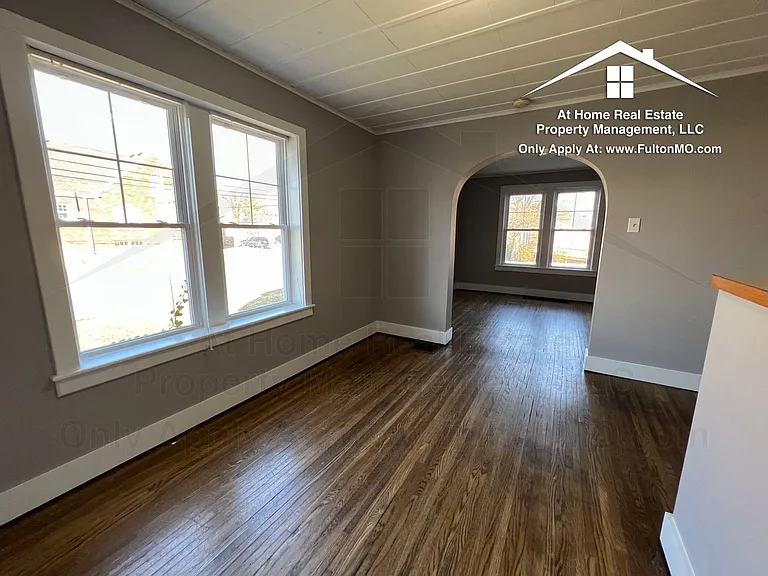 837 Nichols St — Photo 8