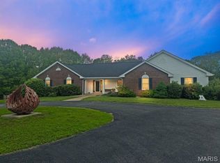 2 Carrico Oaks Ct, Florissant, MO