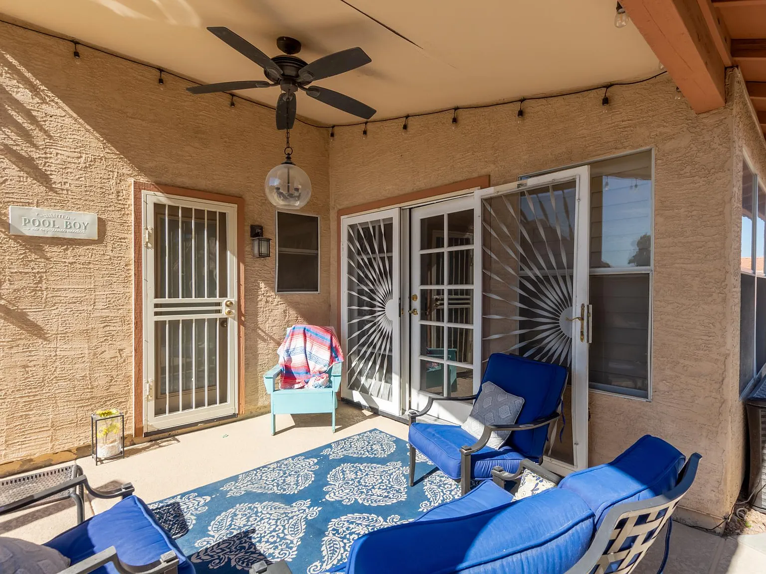3 bed, 1537 sqft, $2,400 — Photo 2