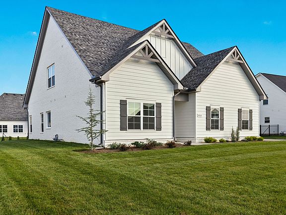 3rd image of 4032 Edmond Dr