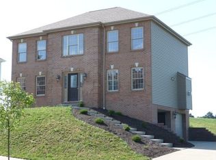 100 Saige Ct, Cranberry Township, PA