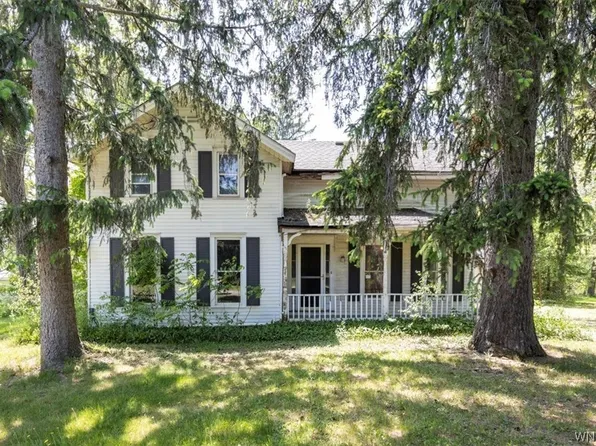 7250 Seneca St, Elma, NY 14059