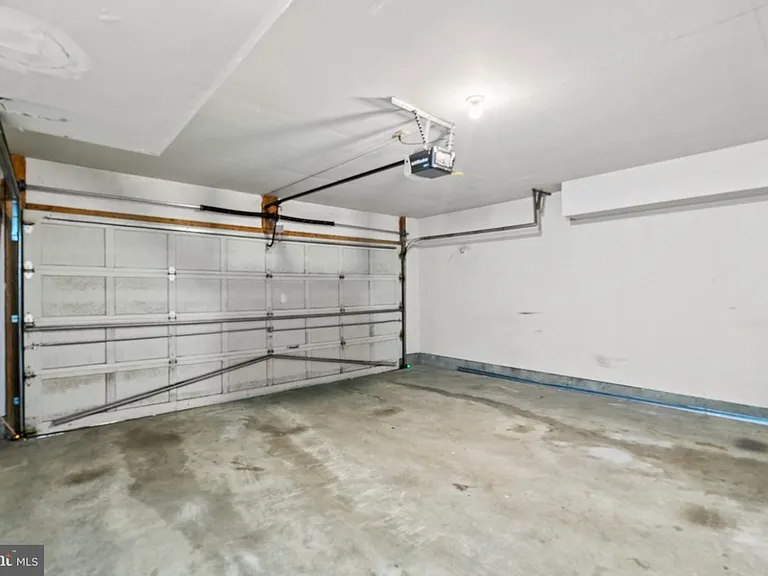 3508 Clay Creek Ct — Photo 5