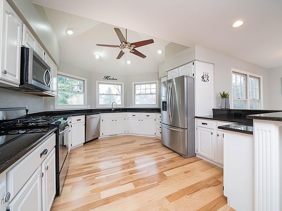 5th image of 2792 Glenalmond Dr