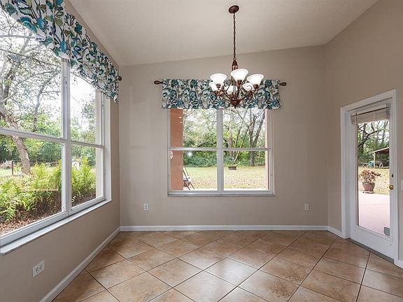 4th image of 24520 Rolling Oak Rd