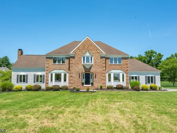 103 Briar Way, Branchburg Twp., NJ 08853