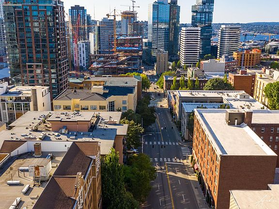 Building Location and Views