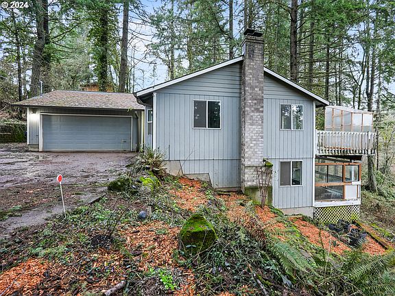 4th image of 17300 SE Forest Hill Dr