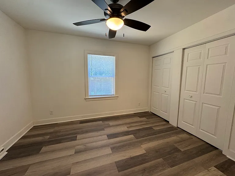 511 Montgomery Rd — Photo 8