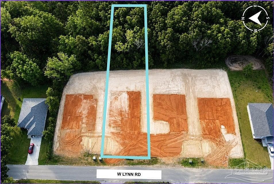 2nd image of 4724 W Lynn Rd