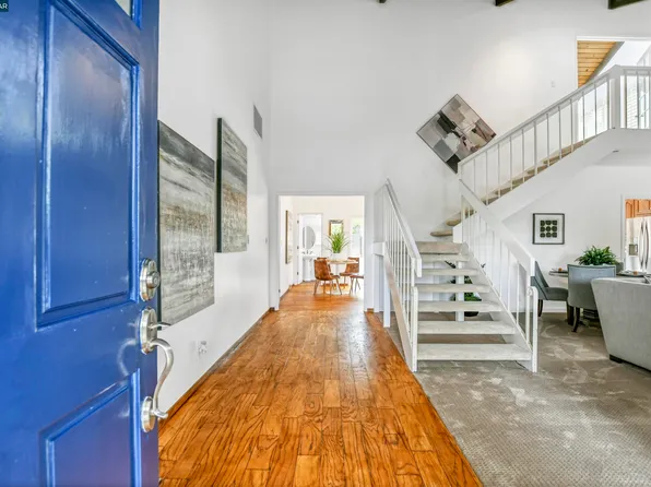 16 Edie Ct, Pleasant Hill, CA 94523